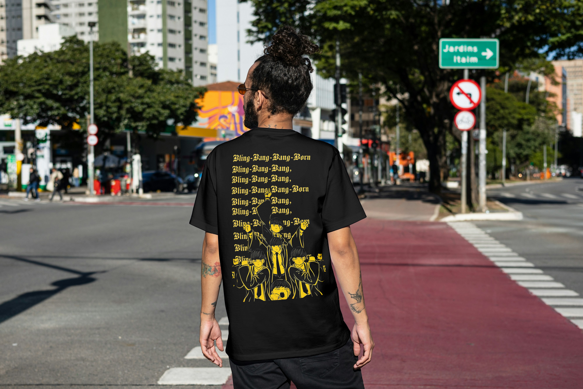 Mash Burnedead Mashle: Magic and Muscles black T-shirt back model