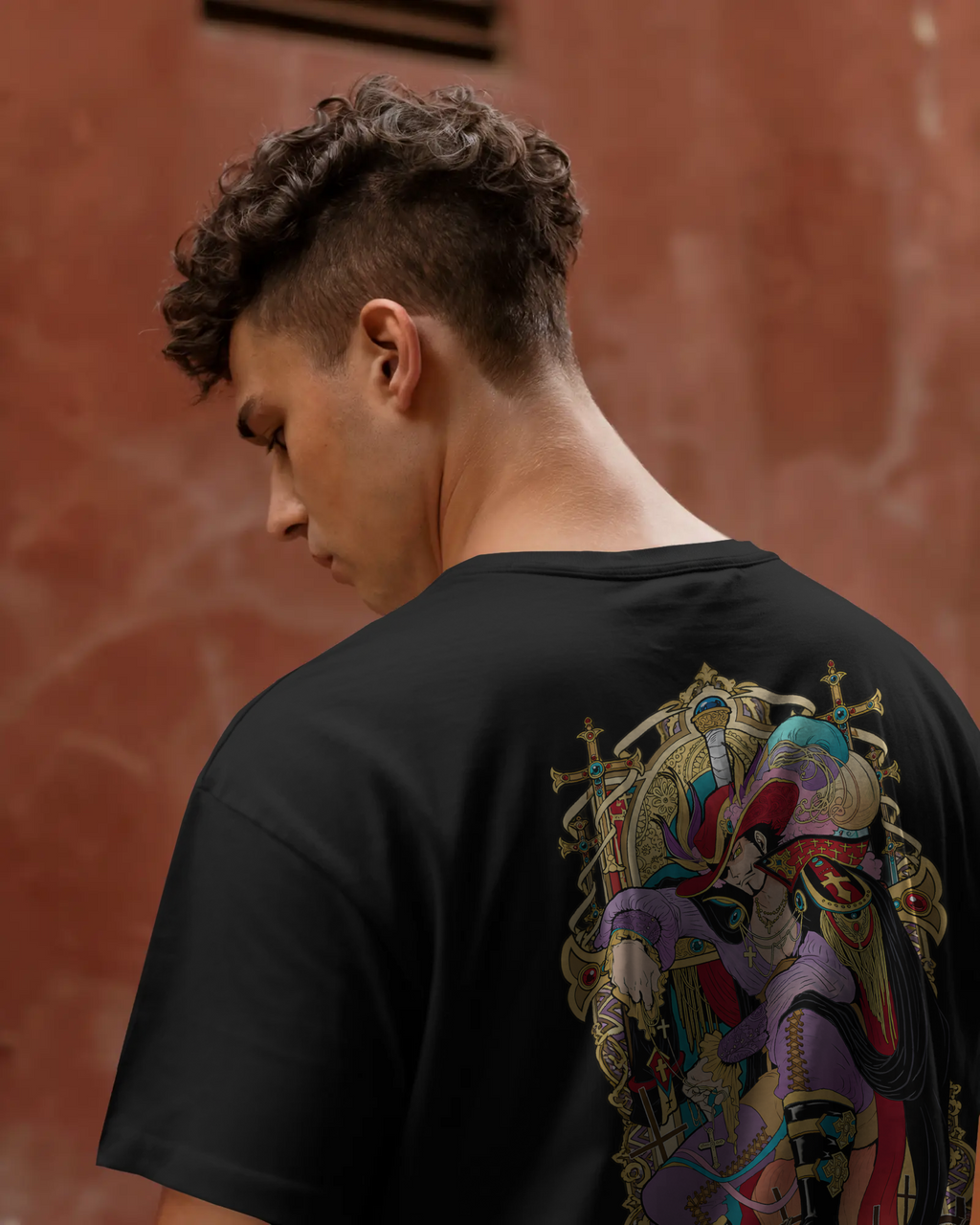 Dracule Mihawk One Piece Premium Oversized T-Shirt – World’s Strongest Swordsman Design